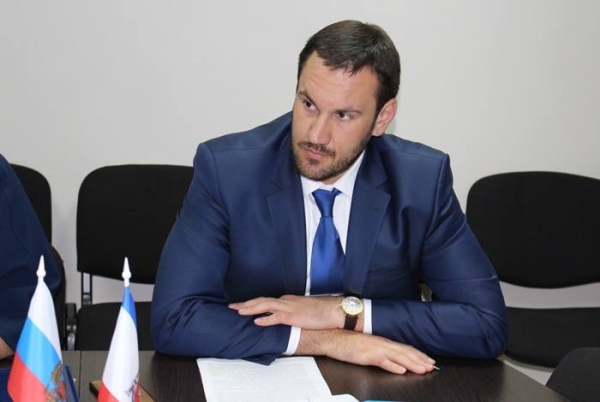 Нельзя допускать бумажную волокиту при приватизации квартир — Александр Спиридонов - «Госкомрегистр» Нельзя допускать бумажную волокиту при приватизации квартир — Александр Спиридонов - «Госкомрегистр»