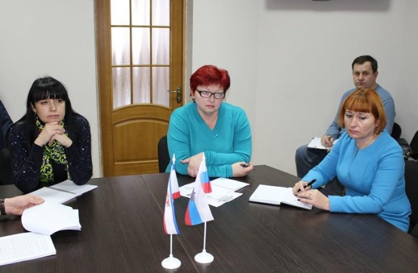 Нельзя допускать бумажную волокиту при приватизации квартир — Александр Спиридонов - «Госкомрегистр» Нельзя допускать бумажную волокиту при приватизации квартир — Александр Спиридонов - «Госкомрегистр»