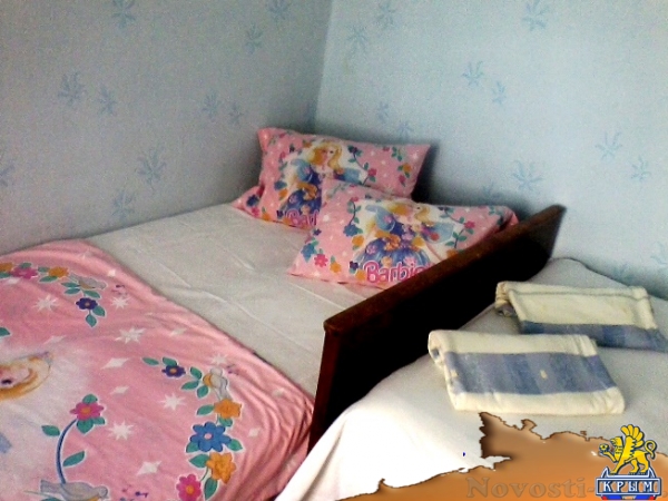 Отдых в Феодосии. Домик во дворе на 4 чл.для людей без Претензий. Отдых в Крыму 2016 - жильё в Крыму без посредников - «Отдых в Феодосии»