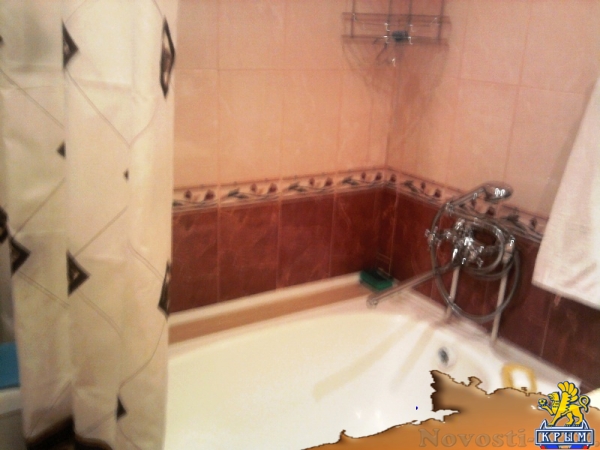 Отдых в Феодосии. Сдаю 2-хком.кв.в центре ул.Советская 16 Отдых в Крыму 2016 - жильё в Крыму без посредников - «Отдых в Феодосии»