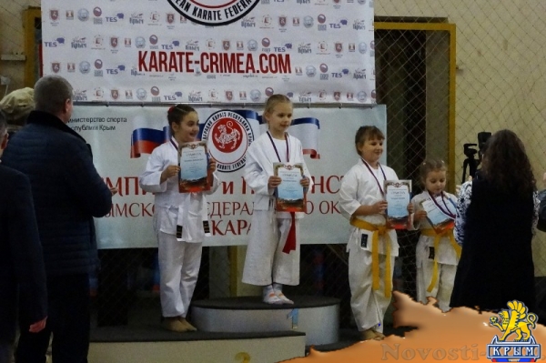 В Симферополе проходят чемпионат и первенство Крымского федерального округа по каратэ (ФОТО) - «Общество Крыма» В Симферополе проходят чемпионат и первенство Крымского федерального округа по каратэ (ФОТО) - «Общество Крыма»