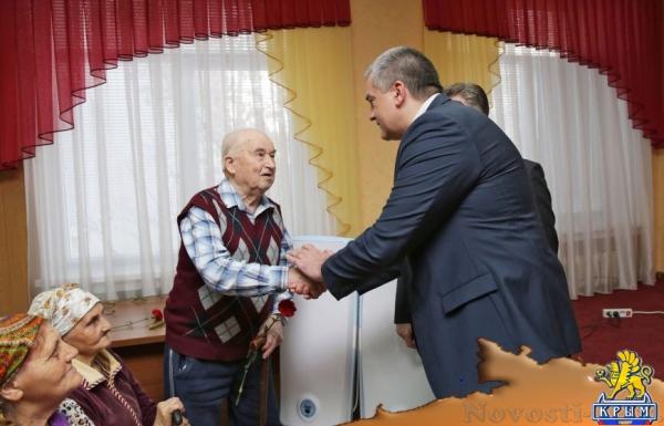 Аксёнов: Ветераны ВОВ всегда являлись для нас ярким примером стойкости, бодрости духа и любви к Родине (ФОТО) - «Симферополь»
