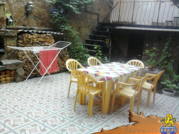 Отдых в Феодосии. Шикарные номера в минигостице ул.Семашко. Отдых в Крыму 2016 - жильё в Крыму без посредников - «Отдых в Феодосии» Отдых в Феодосии. Шикарные номера в минигостице ул.Семашко. Отдых в Крыму 2016 - жильё в Крыму без посредников - «Отдых в Феодосии»