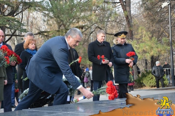 Россия никогда не встанет на колени, потому что ее граждане всегда готовы защищать Родину – Аксёнов (ФОТО) - «Политика Крыма»