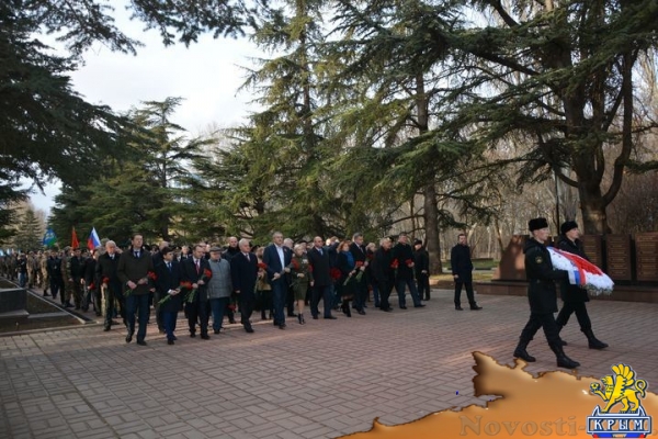 Россия никогда не встанет на колени, потому что ее граждане всегда готовы защищать Родину – Аксёнов (ФОТО) - «Политика Крыма»