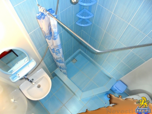 Отдых в Феодосии. Двухкомнатный домик с террасой на 3-7 человек в Феодосии. Отдых в Крыму 2016 - жильё в Крыму без посредников - «Отдых в Феодосии»