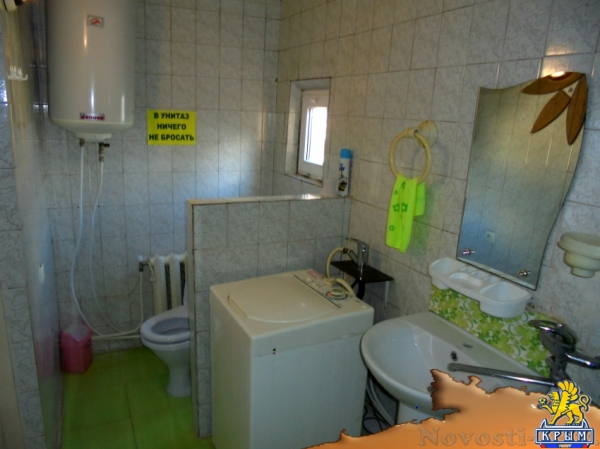 Отдых в Феодосии. Отдельный дом со своим закрытым двором и гаражом, без хозяев, в Феодосии. Отдых в Крыму 2016 - жильё в Крыму без посредников - «Отдых в Феодосии»