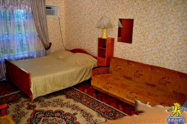 Отдых в Феодосии. Уютный домик с террасой на 2-5 человек в Феодосии. Отдых в Крыму 2016 - жильё в Крыму без посредников - «Отдых в Феодосии»