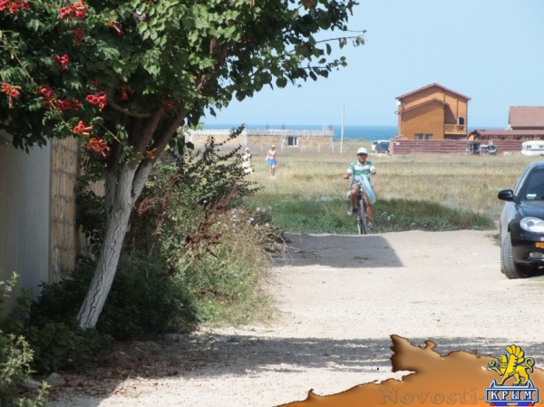 Отдых в Евпатории. Сдам 4-хкомнатный дом у моря в Заозерном пригород Евпатории Отдых в Крыму 2016 - жильё в Крыму без посредников - «Отдых в Евпатории»