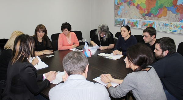 Сдать документы в Госкомрегистр в электронном виде и получить свидетельство за 1 день можно с помощью нотариуса - «Госкомрегистр» Сдать документы в Госкомрегистр в электронном виде и получить свидетельство за 1 день можно с помощью нотариуса - «Госкомрегистр»