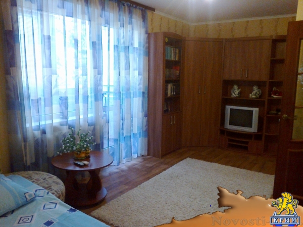 Отдых в Севастополе. 1 комн. кв.у моря на Проспекте Окт.рев-ции 25 Отдых в Крыму 2016 - жильё в Крыму без посредников - «Отдых в Севастополе»