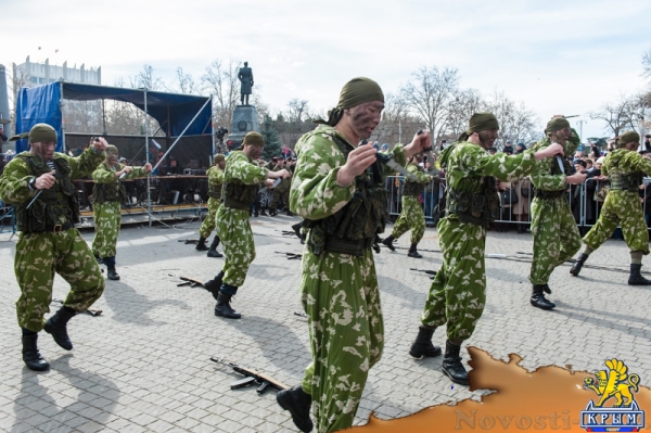 Севастополь отметил День Защитника Отечества и годовщину "Русской Весны" (ФОТОРЕПОРТАЖ) - «Общество Крыма» Севастополь отметил День Защитника Отечества и годовщину "Русской Весны" (ФОТОРЕПОРТАЖ) - «Общество Крыма»