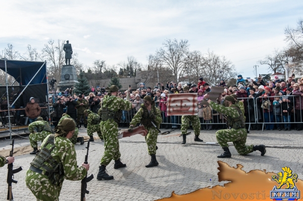 Севастополь отметил День Защитника Отечества и годовщину "Русской Весны" (ФОТОРЕПОРТАЖ) - «Общество Крыма» Севастополь отметил День Защитника Отечества и годовщину "Русской Весны" (ФОТОРЕПОРТАЖ) - «Общество Крыма»