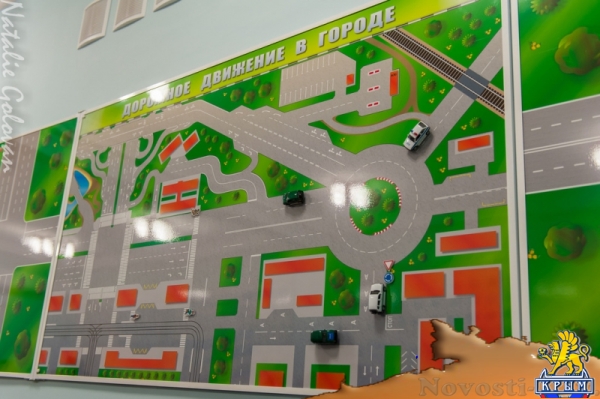 В севастопольском училище имени Нахимова гостям показывали пушки, акваланги и горящие мины (ФОТОРЕПОРТАЖ) - «Общество Крыма»