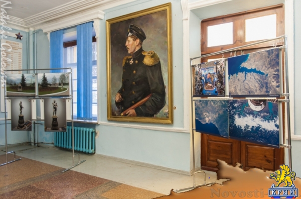 В севастопольском училище имени Нахимова гостям показывали пушки, акваланги и горящие мины (ФОТОРЕПОРТАЖ) - «Общество Крыма»