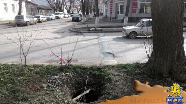 Активисты составили "карту опасных люков" Симферополя и добились от городских властей обещания решить проблему (ФОТО) - «Симферополь»