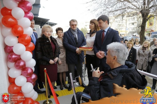 Полонский: До конца апреля в Крыму откроется 10 МФЦ (ФОТО) - «Симферополь» Полонский: До конца апреля в Крыму откроется 10 МФЦ (ФОТО) - «Симферополь»
