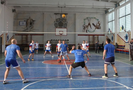 Спасатели приняли участие в соревнованиях по волейболу - «МЧС»