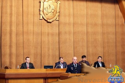 Крымские парламентарии заслушали отчет МВД по Республике Крым о деятельности полиции подчиненных органов внутренних дел за 2015 год - «Политика» Крымские парламентарии заслушали отчет МВД по Республике Крым о деятельности полиции подчиненных органов внутренних дел за 2015 год - «Политика»