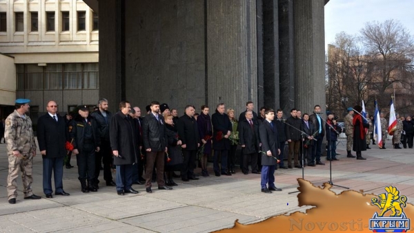 Митинг у Госсовета РК, посвященный событиям февраля 2014-го и началу возвращения Крыма в Россию - «Возвращение в Россию»