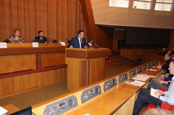 Крымчане могут проверить квалификационный уровень любого кадастрового инженера на специальном портале - Александр Спиридонов - «Госкомрегистр» Крымчане могут проверить квалификационный уровень любого кадастрового инженера на специальном портале - Александр Спиридонов - «Госкомрегистр»