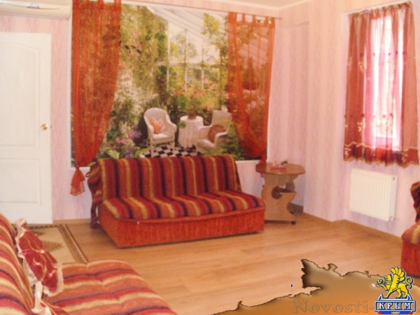 Отдых в Ялте. Ялта2016.Сдам Коттедж до 6 человек. Бесплатный пляж-10 минут пешком, мангал в палисаднике ,гараж на Отдых в Крыму 2016 - жильё в Крыму без посредников - «Отдых в Ялте»