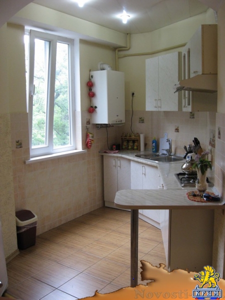 Отдых в Ялте. Ялта2016.Сдам Коттедж до 6 человек. Бесплатный пляж-10 минут пешком, мангал в палисаднике ,гараж на Отдых в Крыму 2016 - жильё в Крыму без посредников - «Отдых в Ялте»