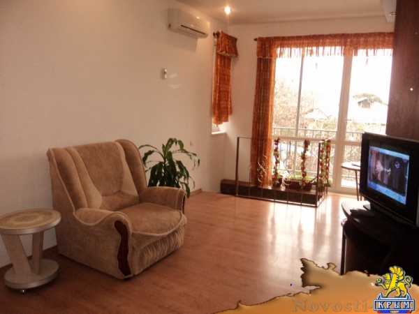 Отдых в Алупке. Уютный номер у Воронцовского парка 2+1. Отдых в Крыму 2016 - жильё в Крыму без посредников - «Отдых в Крыму»