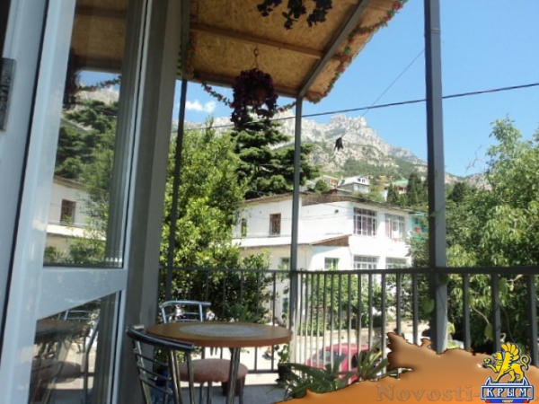 Отдых в Алупке. Уютный номер у Воронцовского парка 2+1. Отдых в Крыму 2016 - жильё в Крыму без посредников - «Отдых в Крыму»