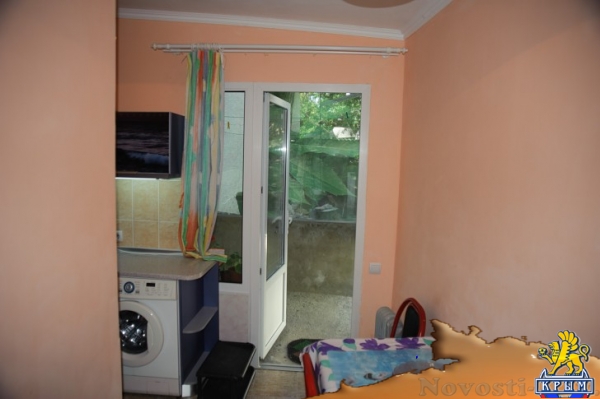 Отдых в Алупке. Домик с беседкой у моря.2+1 Отдых в Крыму 2016 - жильё в Крыму без посредников - «Отдых в Крыму»