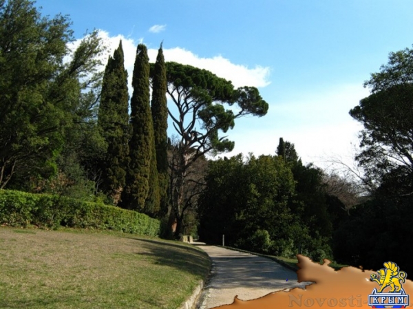 Отдых в Алупке. Комфортный номер у Воронцовского парка, на 2+1чел,до моря 10 мин. Отдых в Крыму 2016 - жильё в Крыму без посредников - «Отдых в Крыму»