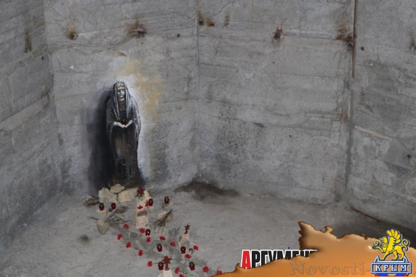 Футболисты ФК «Океан» спустились в каменоломни - «Керчь»