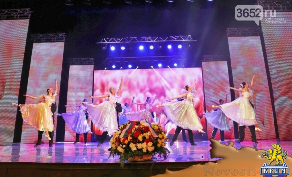 Аксёнов отметил важную роль крымских женщин в жизни республики (ФОТО) - «Симферополь»