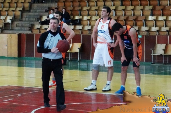 Лидер мужского баскетбольного чемпионата Крыма проиграл на старте второго круга (ФОТО) - «Спорт Крыма»