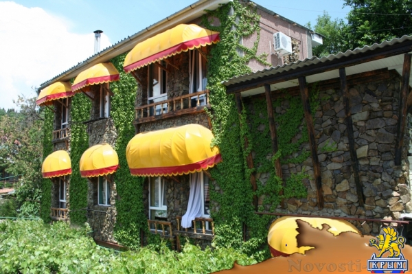 Отдых в Алуште. БОЛЬШОЙ КОТТЕДЖ ДЛЯ КОМПАНИЙ Отдых в Крыму 2016 - жильё в Крыму без посредников - «Отдых в Алуште»