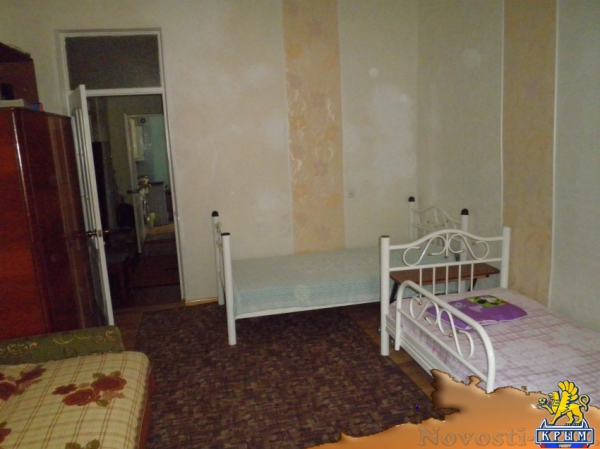 Отдых в Евпатории. Сдаю дом на 2-6 чел. в 3 минутах отпляжа Отдых в Крыму 2016 - жильё в Крыму без посредников - «Отдых в Евпатории»