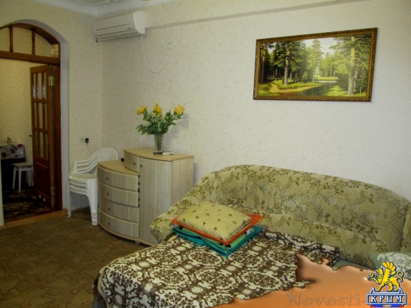 Отдых в Евпатории. Сдам 2-х комнатную квартиру с отдельным двориком Отдых в Крыму 2016 - жильё в Крыму без посредников - «Отдых в Евпатории»