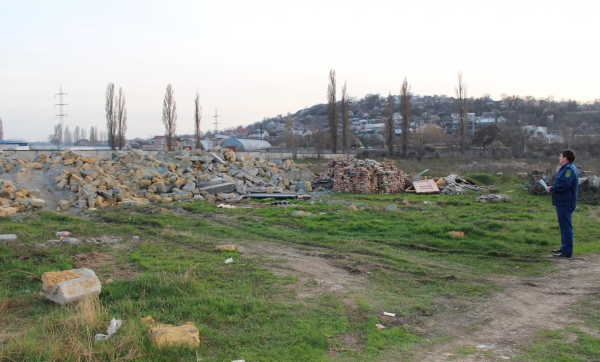 Нарушители добровольно освободили от самозахватов более 500 кв.м. на территории Мирновского сельского поселения - «Госкомрегистр»