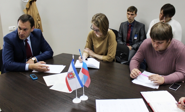 Новый период предварительной электронной записи на прием в Госкомрегистр будет доступен с 11 марта — Александр Спиридонов - «Госкомрегистр»