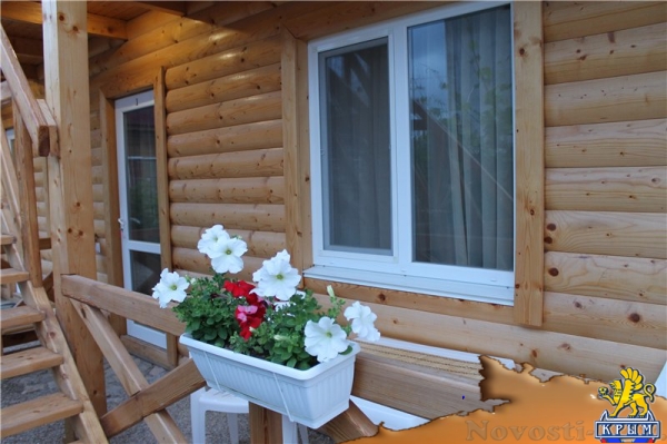 Отдых в Судаке. Приглашаем на отдых в Судак! Деревянный мини-отель у моря! Отдых в Крыму 2016 - жильё в Крыму без посредников - «Отдых в Судаке»