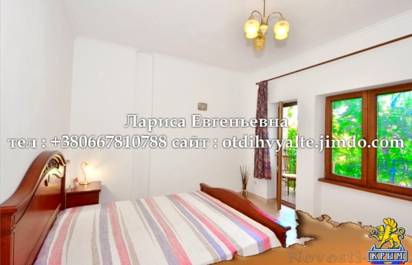 Отдых в Ялте. 4 комн. дом в центре Ялты, с двором, гаражом, вид на море, недорого, для 9 человек Отдых в Крыму 2016 - жильё в Крыму без посредников - «Отдых в Ялте» Отдых в Ялте. 4 комн. дом в центре Ялты, с двором, гаражом, вид на море, недорого, для 9 человек Отдых в Крыму 2016 - жильё в Крыму без посредников - «Отдых в Ялте»
