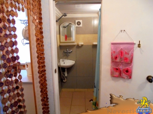 Отдых в Феодосии. Домик под абрикосовым деревом на 2-4 человека в Феодосии. Отдых в Крыму 2016 - жильё в Крыму без посредников - «Отдых в Крыму» Отдых в Феодосии. Домик под абрикосовым деревом на 2-4 человека в Феодосии. Отдых в Крыму 2016 - жильё в Крыму без посредников - «Отдых в Крыму»