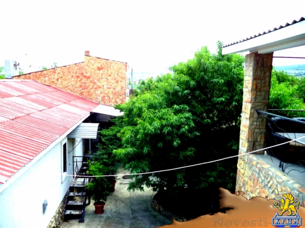 Отдых в Феодосии. Уютный домик с террасой на 2-5 человек в Феодосии. Отдых в Крыму 2016 - жильё в Крыму без посредников - «Отдых в Крыму»