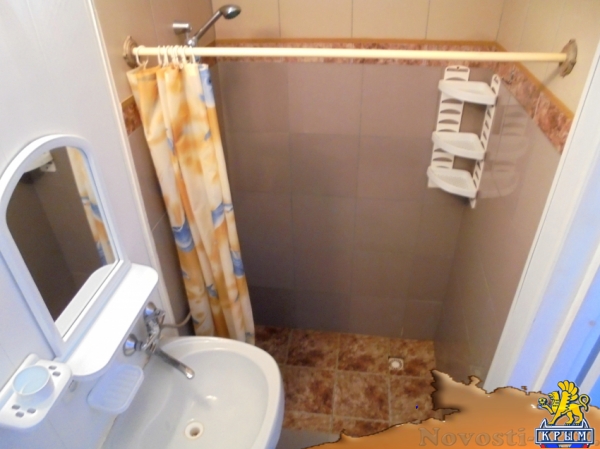 Отдых в Феодосии. Уютный домик с террасой на 2-5 человек в Феодосии. Отдых в Крыму 2016 - жильё в Крыму без посредников - «Отдых в Крыму»