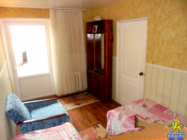 Отдых в Феодосии. Отдельный дом со своим закрытым двором и гаражом, без хозяев, в Феодосии. Отдых в Крыму 2016 - жильё в Крыму без посредников - «Отдых в Крыму»