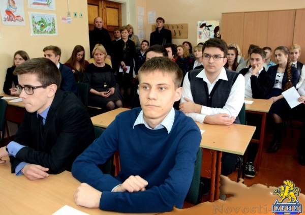 Крымские школьники такие же участники событий Крымской весны, как и все крымчане – Аксёнов (ФОТО) - «Спорт Крыма»