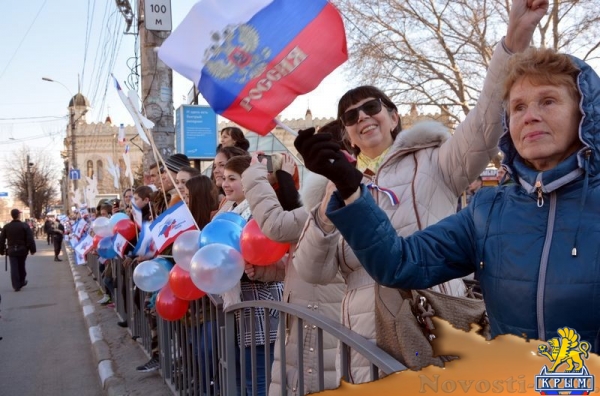 Торжественные мероприятия в рамках празднования годовщины общекрымского референдума в Симферополе - «Возвращение в Россию» Торжественные мероприятия в рамках празднования годовщины общекрымского референдума в Симферополе - «Возвращение в Россию»