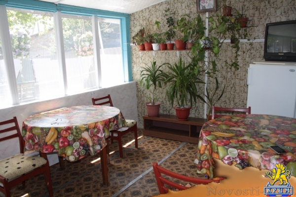 Отдых в Приморском. НЕДОРОГОЕ ЖИЛЬЕ У МОРЯ!!! Отдых в Крыму 2016 - жильё в Крыму без посредников - «Отдых в Приморском»