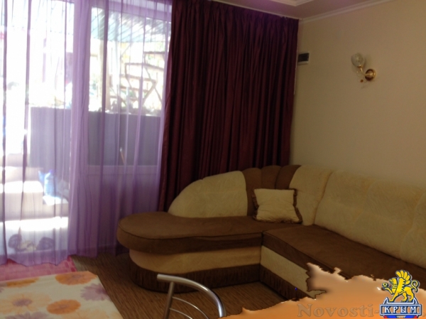 Отдых-эконом в Алуште. Недорогие аппартаменты в 15 м от моря в пос. Утес Отдых в Крыму 2016 - жильё в Крыму без посредников - «Отдых в Алуште»