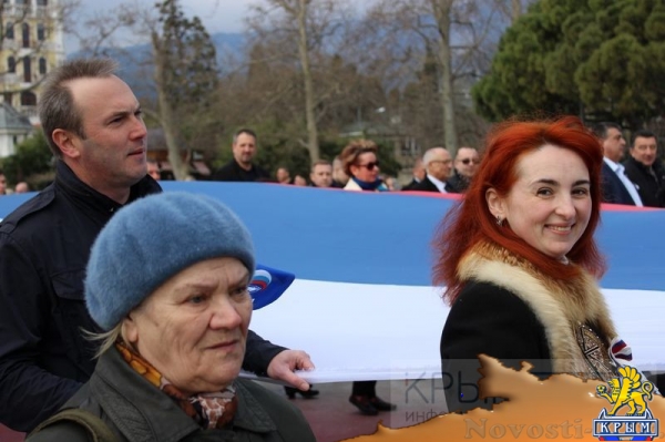 Ялтинцы отметили вторую годовщину воссоединения Крыма с Россией шествием по набережной и митингом (ФОТО) - «Возвращение в Россию»